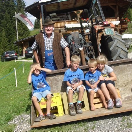 Radauer-Hof Kastelruth in Südtirol | Ein unvergesslicher Kinderurlaub auf dem Bauernhof!