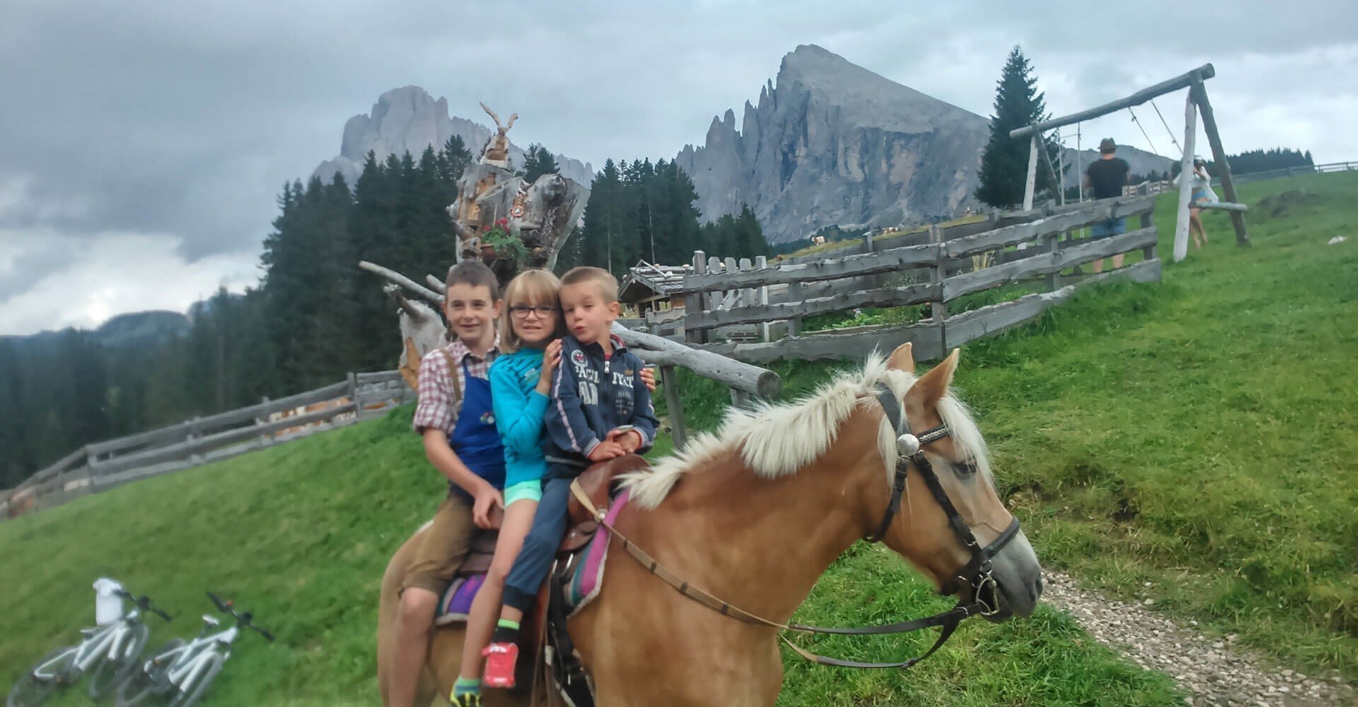 Kinderurlaub auf dem Bauernhof in Kastelruth/Südtirol