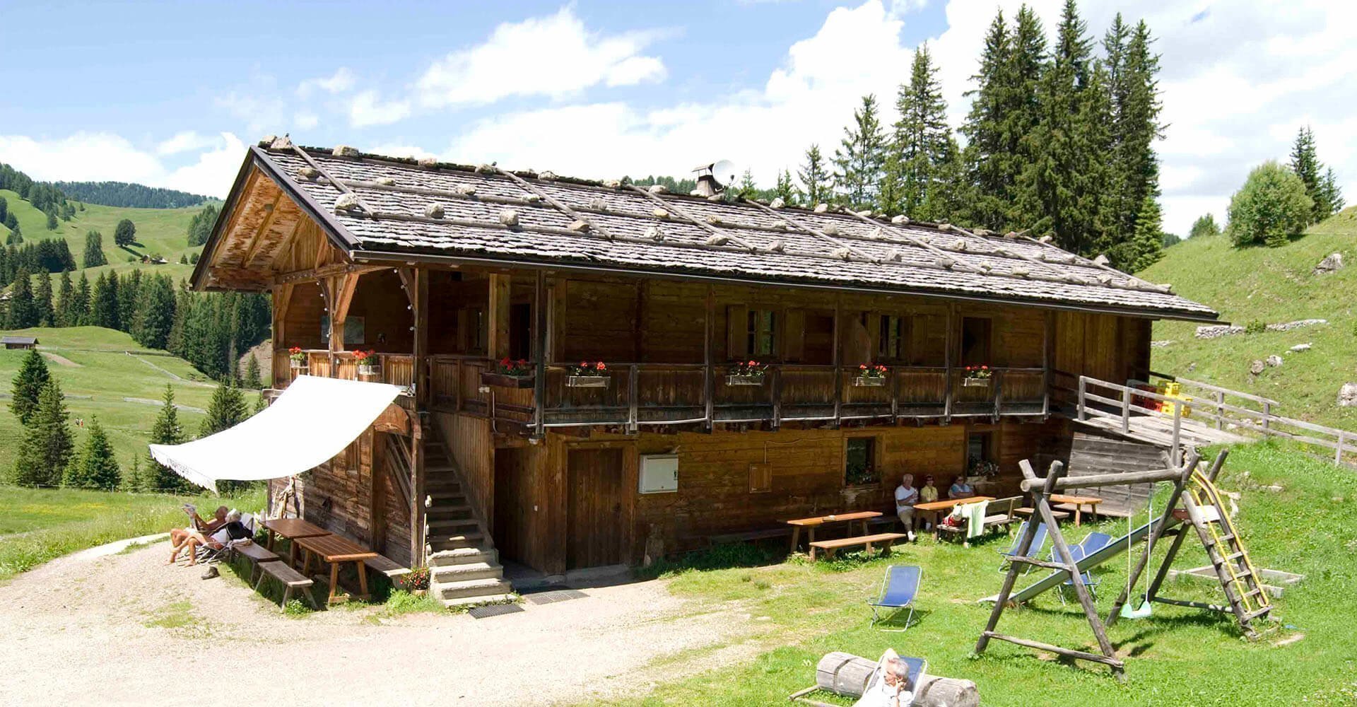 Radauer Schwaige | Hütte auf der Seiser Alm in Südtirol