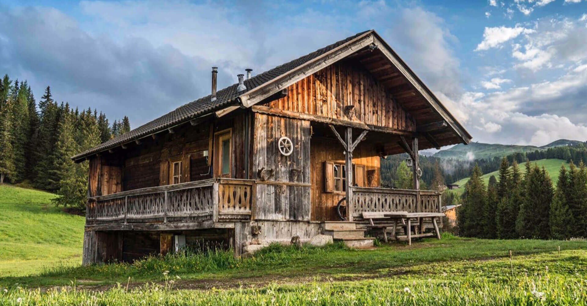 rent an alpine hut on the Alpe di Siusi rent an alpine hut on the Alpe di Siusi